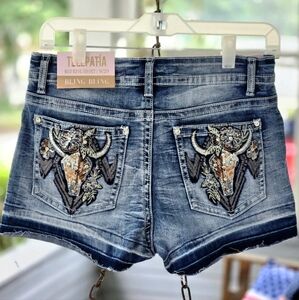 Telepatia Bling Embroidered Bull Sequined Mid Rise Denim Shorts Size 9